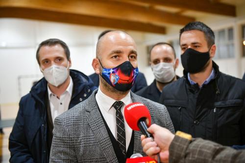 Отворена дворана на Старчевици